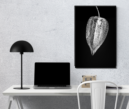 Leaf: Veins of Nature - Premium Metal Poster